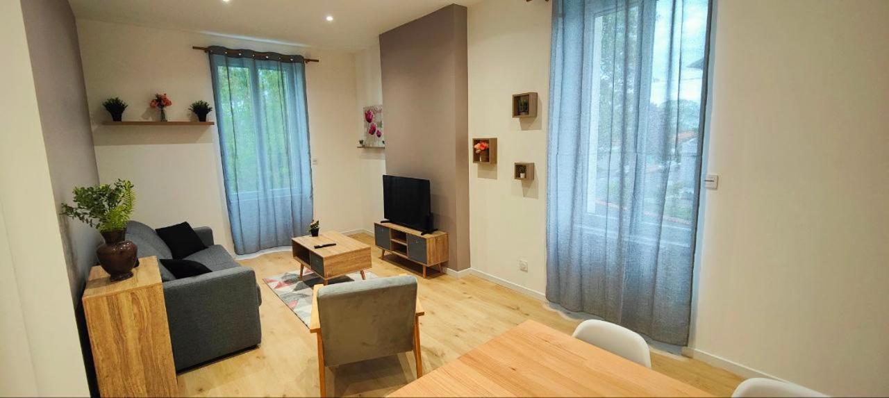 Appartements A Theme クレルモン・フェラン エクステリア 写真